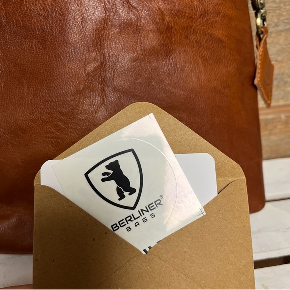 BERLINER BAGS Vintage Leather Shoulder Bag Marbella Crossbody Never Used - Picture 6 of 12